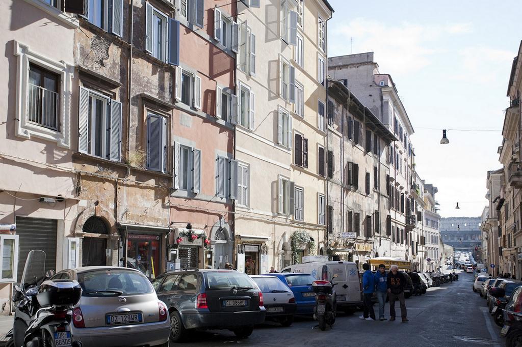 Locappart Colosseo / Esquilino Rome Exterior photo